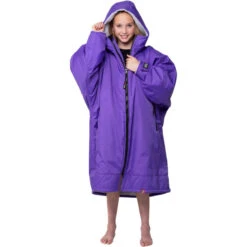 Dryrobe Advance Junior Long Sleeve Change Robe -Mystic || Rip Curl || GILL Shop 202320Dryrobe20Advance20Junior20Long20Sleeve20Changing20Robe20Poncho20DR10420 20Purple20Grey204.700x700