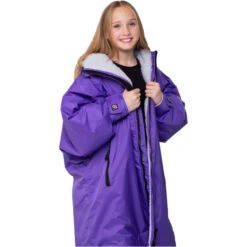 Dryrobe Advance Junior Long Sleeve Change Robe -Mystic || Rip Curl || GILL Shop 202320Dryrobe20Advance20Junior20Long20Sleeve20Changing20Robe20Poncho20DR10420 20Purple20Grey206.700x700