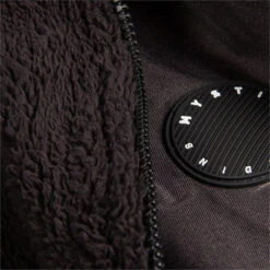 Mystic Deluxe Poncho / Changing Robe -Mystic || Rip Curl || GILL Shop 35201 202320Mystic20Deluxe20Explore20Poncho20Changing20Robe2021009320 20Sea20Salt20Green20a2.700x700