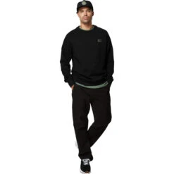Mystic Mens Mayhem Crew Sweater -Mystic || Rip Curl || GILL Shop 41721 202220Mystic20Mens20Mayhem20Crew2035104.23005220 20Black20Full.700x700