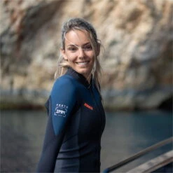 JOBE Womens Porto 2mm Wetsuit Jacket -Mystic || Rip Curl || GILL Shop 43327 202320Jobe20Womens20Porto202mm20Wetsuit20Jacket2030382300520 20Black2020Navy20Lifestyle202.700x700