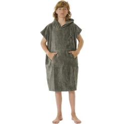 Rip Curl Junior Logo Hooded Towel Changing Robe / Poncho 8 Rip Curl Junior Logo Hooded Towel Changing Robe / Poncho -Mystic || Rip Curl || GILL Shop 44668 202320Rip20Curl20Junior20Logo20Hooded20Towel20Changing20RobePoncho20009BTO20 20Grey202.700x700