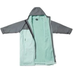 Gill Aqua Parker Change Robe -Mystic || Rip Curl || GILL Shop 44819 202320Gill20Aqua20Parker20Change20Robe20502420 20Ash20Eggshell20Front.700x700
