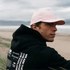 Mystic Mens Tactic Hood Sweater -Mystic || Rip Curl || GILL Shop 45918 202320Mystic20Mens20Tactic20Hood20Sweater2035104.2400320 20Black208.700x700