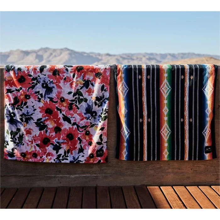 Slowtide Slowide Jade Beach Towel 6 Slowtide Slowide Jade Beach Towel - Image 4