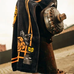 Slowtide Tiger Style Beach Towel 11 Slowtide Tiger Style Beach Towel -Mystic || Rip Curl || GILL Shop 45986 202320Slowtide20Tiger20Style20ST93020 20Black205.700x700